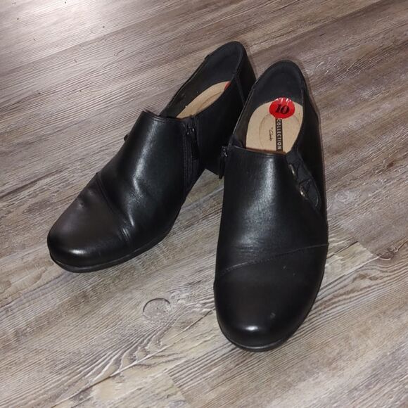 Clarks Women's Warren Block heel ankle boot shoe  Sz 10  NWOT - Picture 1 of 8